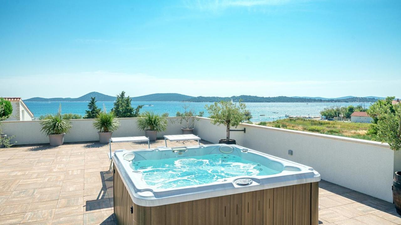 Apartments Luka Vodice Exterior photo