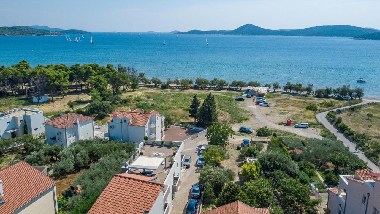 Apartments Luka Vodice Exterior photo
